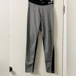 Nike Thermal Leggings, Size M, Gray